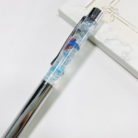 熱帯魚のハーバリウムボールペン