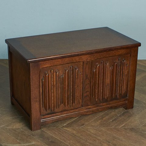 [送料無料][77409]英国 クラシック ブランケットボックス オーク 収納箱 イギリス 木彫刻 ローテーブル センターテーブル アンティーク スタイル