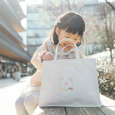 レッスンバッグ お稽古バッグ 入園 入学 絵本バッグ 図書バッグ 音楽バッグ キャンバス 幼稚園 小学生 イニシャル アルファベット