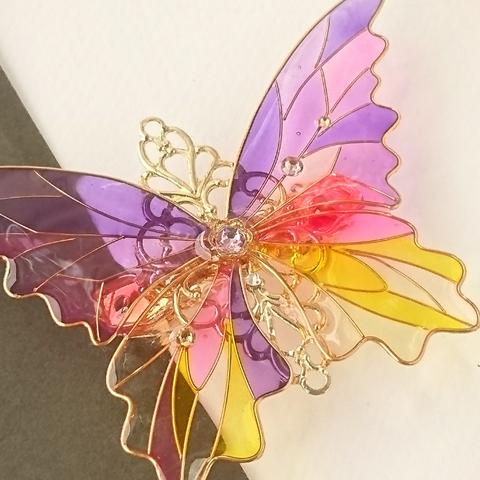 蝶のバレッタ〜sparkle〜（hair ornaments of Stained glass butterfly）
