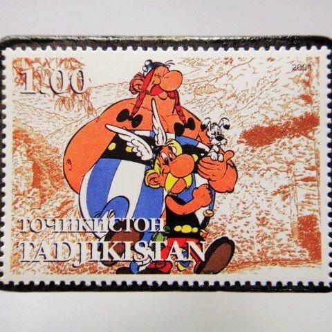 タジキスタン　切手ブローチ4649