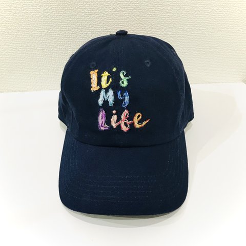 手刺繍キャップ　It’s My Life (レインボー)