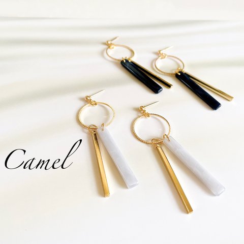 ネイビー&グレースティックピアス／イヤリング　Camel