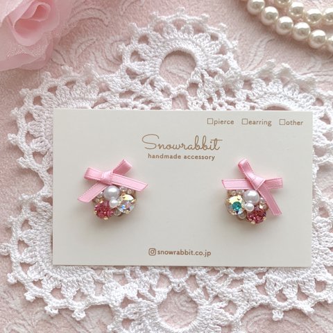 新色*カラフルリボンとカラービジューのイヤリング＆ピアス【pink】