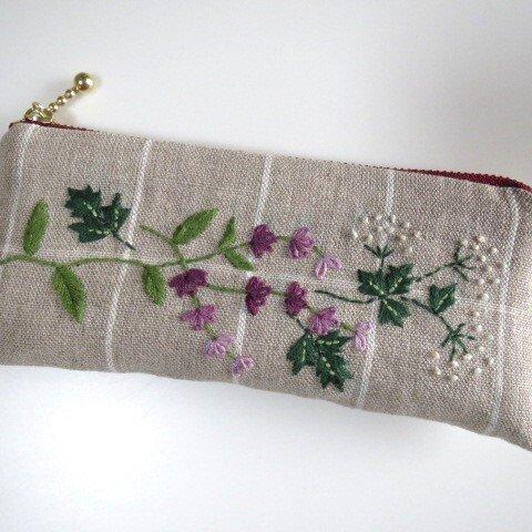 刺繍のメガネポーチ（秋の花）