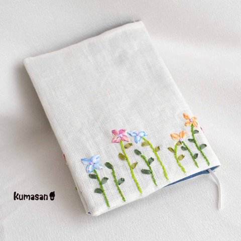 リボン刺繍ブックカバー❁お花畑