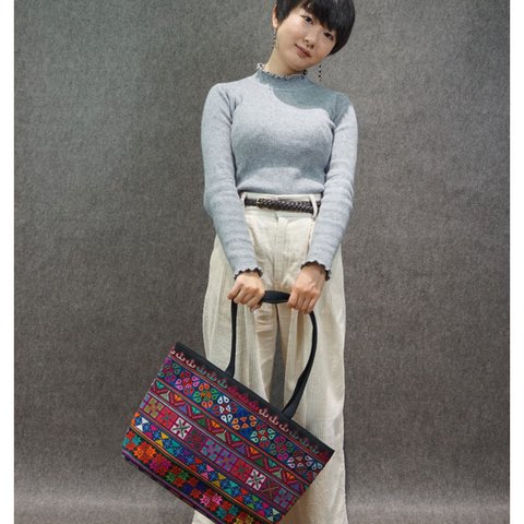 エスニックシックなビンテージBohoスタイル、刺繍が美しい手作りの女性用ショルダーバッグ#101