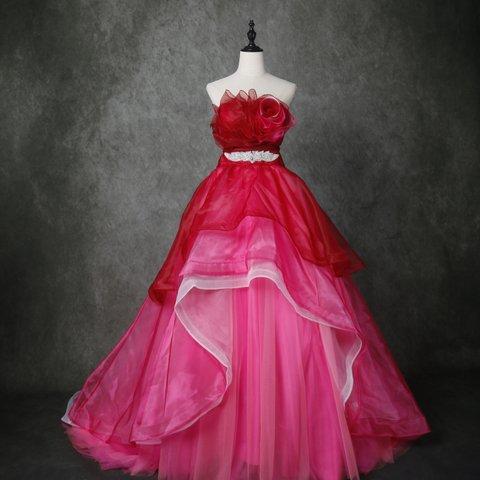 ベアトップ カラードレス チェリーピンク ソフトチュール プリンセスライン 挙式 憧れのドレス