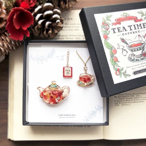 Teatime Christmas Coffret -Brooch&Necklace-｜クリスマスコフレ（ティーポット＆カップのブローチ＆ネックレス）〔紅茶シリーズ〕