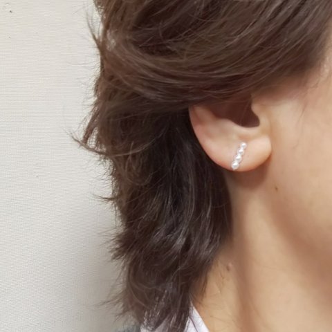 まるでﾋﾟｱｽ ✨ ﾊﾟｰﾙﾗｲﾝ✨挟むだけの ｽﾄﾚｽﾌﾘｰｲﾔﾘﾝｸﾞ ✨