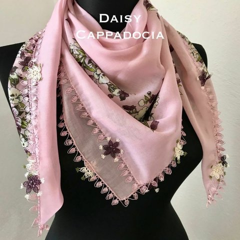 ニードルレース　刺繍のコットンスカーフ　ピンク