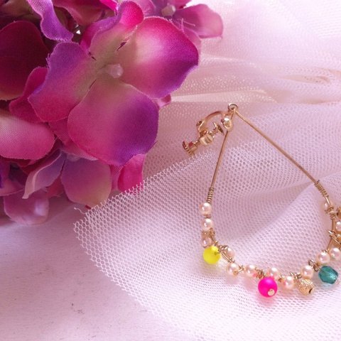 mini pearl hoop earring