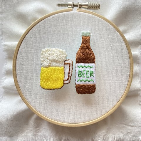 ビール刺繍ブローチセット(緑)