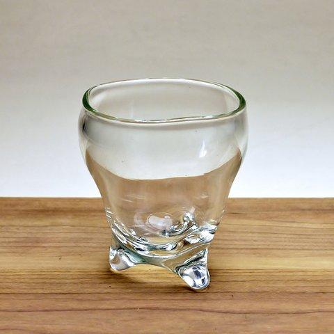 三つ足ゆらぎグラス（リサイクルガラス）C