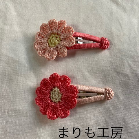 お花のぱっちんどめ(ピンク)