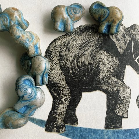 再販【2コセット】JIRI＊IVANA#czech beads#チェコビーズ　elephant🐘21✖️20㎜　light gray picasso/blue21n