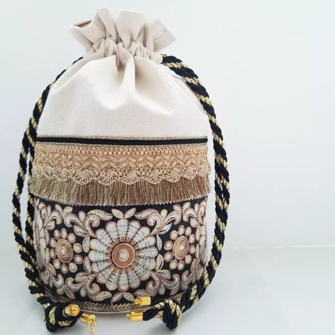 【Bag like an accessory…Nostalgic flower】