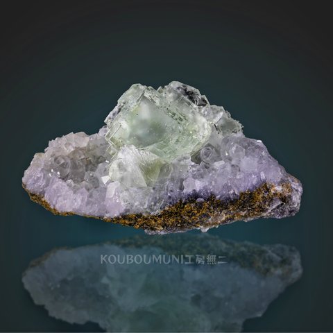 ◆天空の城◆フローライト/ カルサイト（Calcite on Fluorite）S00141