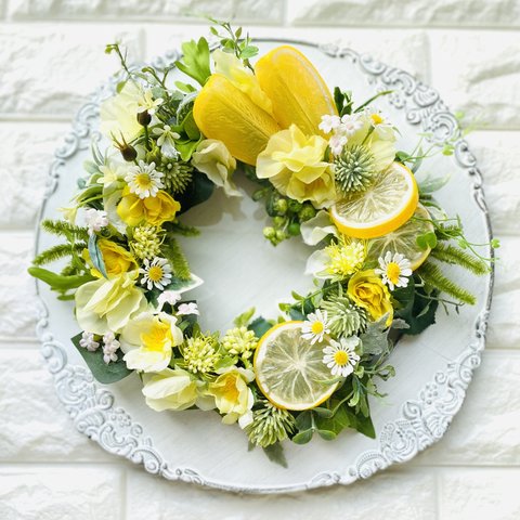 [再販] 清涼感あふれるレモンリース　アーティフィシャルフラワー　誕生日　プレゼント　結婚祝い　lemon 新築祝い