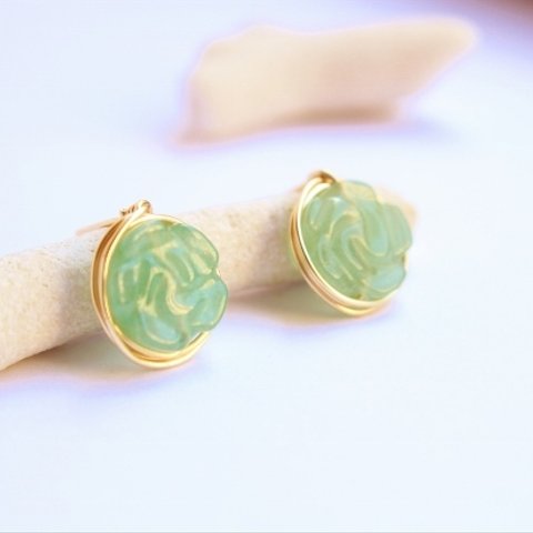 Green　Rose　Wire　ピアス／イヤリング