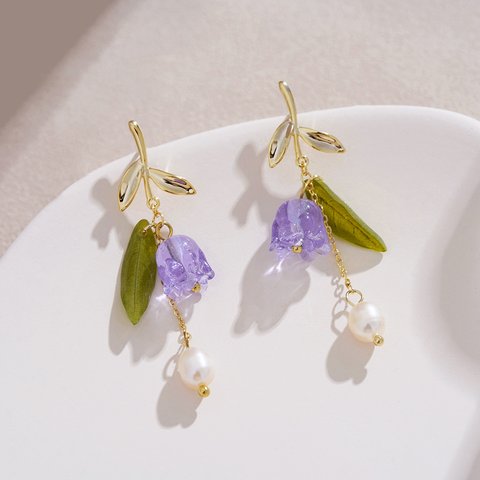 すずらんの上品 ピアス イヤリング 花 あじさいピアス 藤の花のピアス 鈴蘭 和風