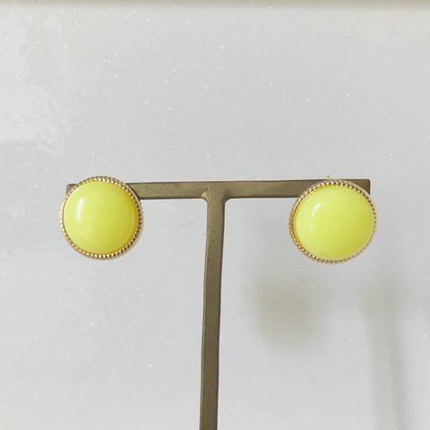 Neon Yellow Gold Stud 15mm Earrings