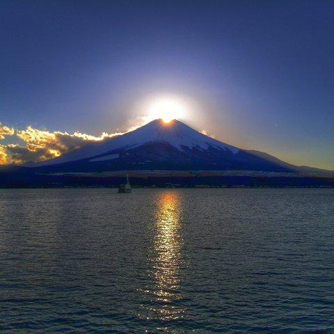 世界遺産 富士山 写真 ダイヤモンド富士　A4又は2L版 額付