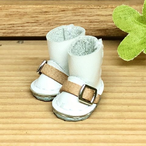 ねんどろいどどーるサイズ　エンジニアブーツ　miniature boots.