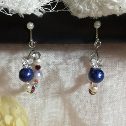 個性引き立つ！！秋色 BEADS　イヤリング