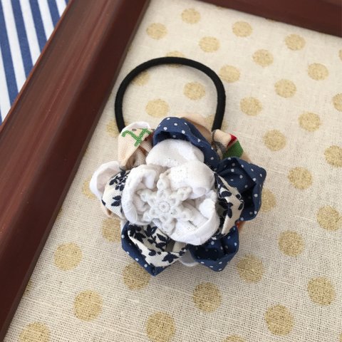 SALE✩.*˚雪の結晶のお花ヘアゴム＊ブルー②