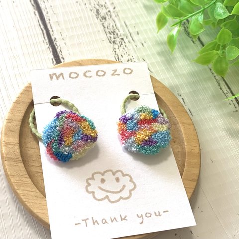 カラフル もこもこ刺繍のヘアゴム②