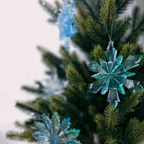 雪の結晶【Emerald】クリスマスオーナメント