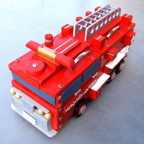 FIRE TRUCK BOX No.3