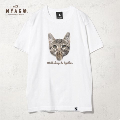 with NYAGO Tシャツ 半袖 猫 グラフィックシャツ tシャツ［ ソラちゃん 肉球をペロペロするにゃ キジトラ 1001 ］