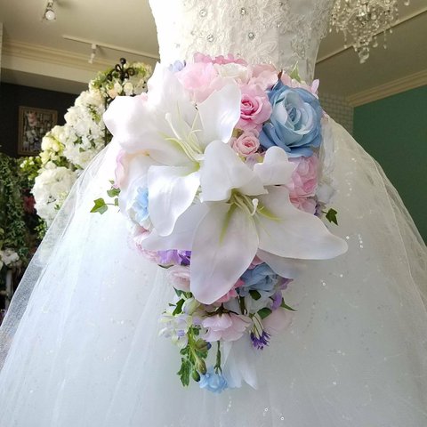ウエディングブーケとブートニア&髪飾りセット(造花) 結婚式 二次会 海外挙式