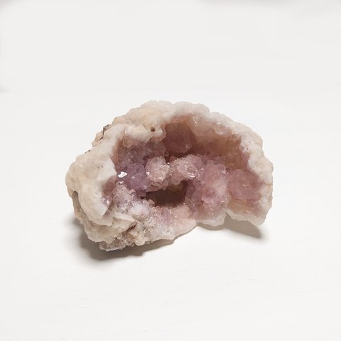 半月フォルムのピンクアメジスト 紫水晶 Pink Amethyst クラスター 鉱物 原石 鉱石 天然石 02007