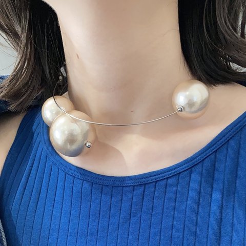 BIG PEARL WIRE NECKLACE