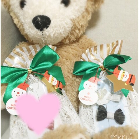 ☆Merry Christmas☆baby&kidsに♡ギフトにもぴったり❤︎ヘアクリップ2点セット(ひらひらお花)