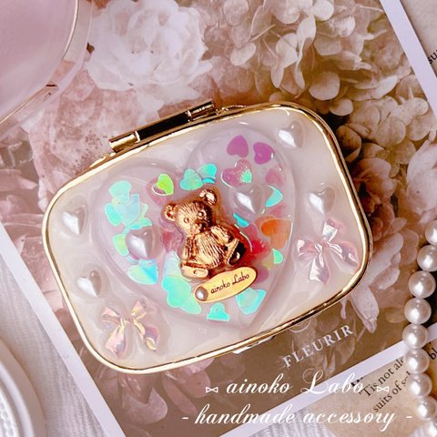 ❤︎ magical heart bear pill case ❤︎