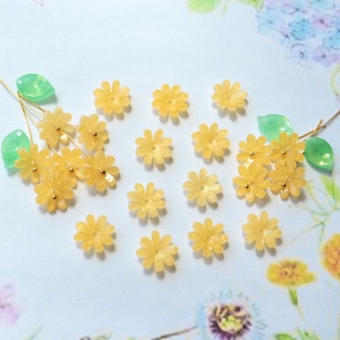 オリジナル新作★たんぽぽ　ひまわり　黄花コスモス　菊　お花のアセテートパーツ　イエロー