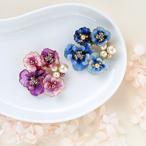 brooch < purple * blue > flowers お花のブーケ 【受注制作】 桜 アネモネ 山茶花 コットンパール