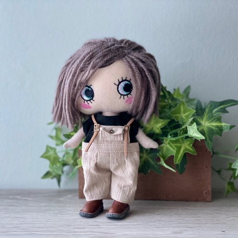 イーマリーちゃんサイズのお洋服　ポケットサロペット