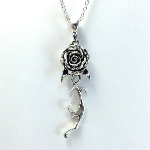 【受注製作】Rose Stem Pendant【茎がゆらゆら🌹】