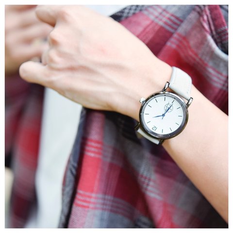 【華奢なデザインが可愛い】　腕時計　メンズ　レディース　シンプル　グレー　ペアウォッチ　カップル　母の日