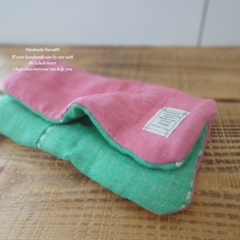 🌳Hinoa88 handkerchief  green/pink　Vitamincolor　
