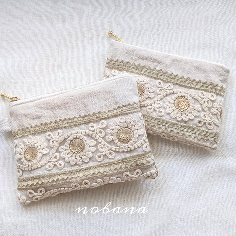 刺繍ナチュラポーチ　リネン　中サイズ　大人可愛い　個性的　