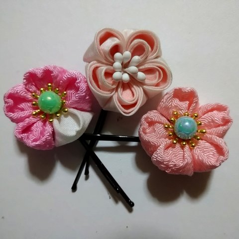 つまみ細工 ヘアピン3つセット Tsumami zaiku hair pin 3set