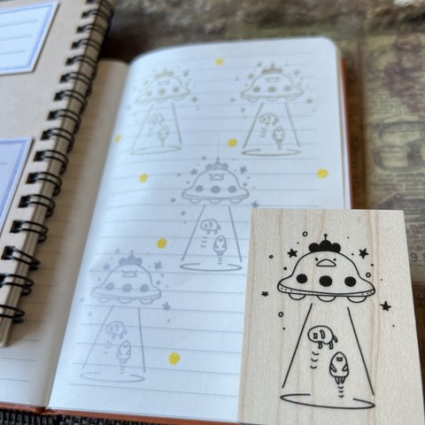 【ラバースタンプ】にわとり家族のUFOはんこ