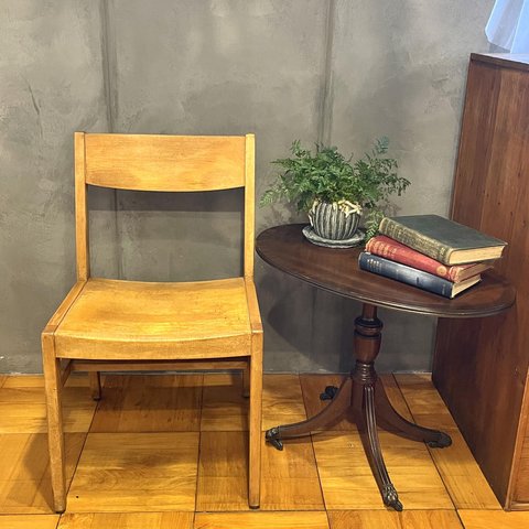 古い椅子 木製 ダイニングチェア 作業椅子 イス 古道具 アンティーク家具 ヴィンテージ