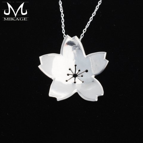 Simply Sakura Pendant (M)：銀９２５桜ペンダントトップ